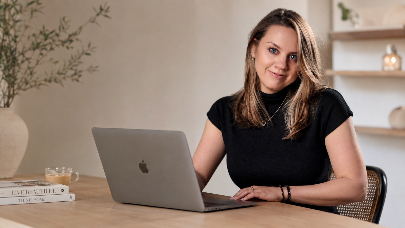 Sylwia Angerman during an online session
